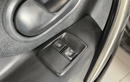 Renault Logan II, 2015 год, 649 000 рублей, 16 фотография