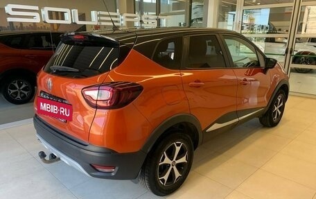 Renault Kaptur I рестайлинг, 2018 год, 1 140 000 рублей, 4 фотография