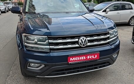 Volkswagen Teramont I, 2018 год, 2 950 000 рублей, 1 фотография