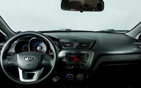 KIA Rio III рестайлинг, 2013 год, 825 000 рублей, 7 фотография