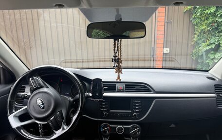 KIA Rio IV, 2018 год, 1 050 000 рублей, 6 фотография