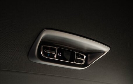 Mercedes-Benz V-Класс, 2025 год, 14 800 000 рублей, 15 фотография