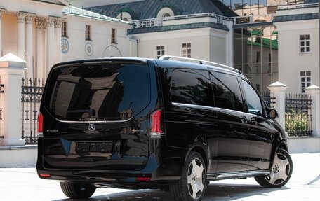 Mercedes-Benz V-Класс, 2025 год, 14 800 000 рублей, 8 фотография