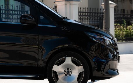 Mercedes-Benz V-Класс, 2025 год, 14 800 000 рублей, 39 фотография
