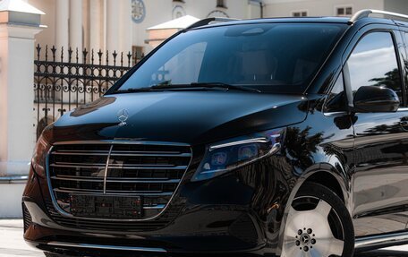 Mercedes-Benz V-Класс, 2025 год, 14 800 000 рублей, 40 фотография
