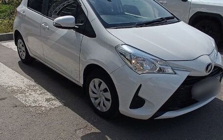 Toyota Vitz, 2019 год, 1 200 000 рублей, 4 фотография