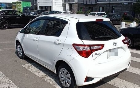 Toyota Vitz, 2019 год, 1 200 000 рублей, 5 фотография