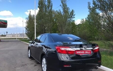 Toyota Camry, 2013 год, 1 795 000 рублей, 2 фотография