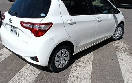 Toyota Vitz, 2019 год, 1 200 000 рублей, 24 фотография