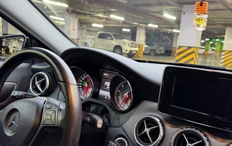 Mercedes-Benz GLA, 2015 год, 1 950 000 рублей, 15 фотография