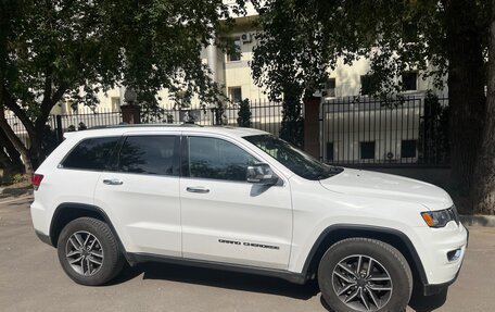 Jeep Grand Cherokee, 2019 год, 4 300 000 рублей, 2 фотография