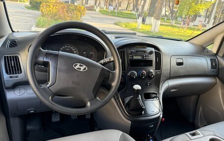 Hyundai Grand Starex Grand Starex I рестайлинг 2, 2007 год, 1 050 000 рублей, 12 фотография