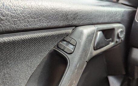 Volkswagen Golf III, 1997 год, 350 000 рублей, 32 фотография