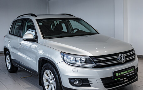 Volkswagen Tiguan I, 2011 год, 892 000 рублей, 3 фотография