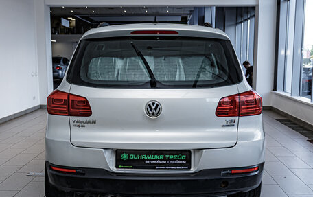 Volkswagen Tiguan I, 2011 год, 892 000 рублей, 7 фотография