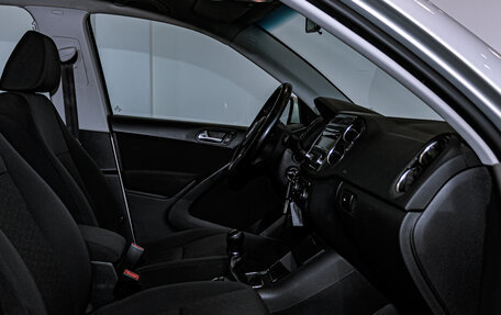 Volkswagen Tiguan I, 2011 год, 892 000 рублей, 15 фотография