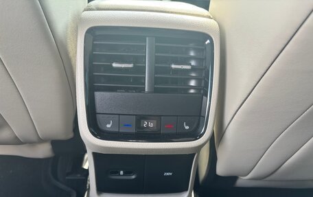 Skoda Octavia IV, 2021 год, 2 600 000 рублей, 23 фотография