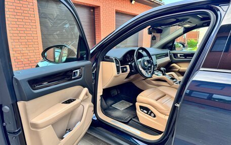 Porsche Cayenne III, 2019 год, 7 800 000 рублей, 10 фотография