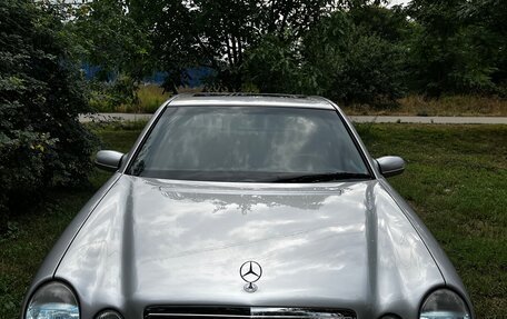 Mercedes-Benz E-Класс, 1999 год, 1 070 000 рублей, 3 фотография