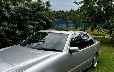 Mercedes-Benz E-Класс, 1999 год, 1 070 000 рублей, 4 фотография