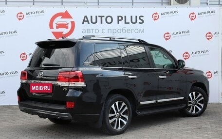 Toyota Land Cruiser 200, 2017 год, 6 240 000 рублей, 2 фотография
