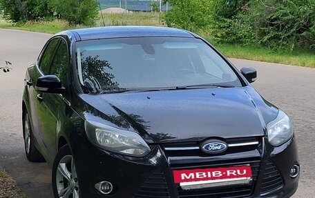 Ford Focus III, 2013 год, 950 000 рублей, 2 фотография