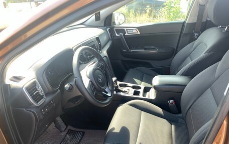 KIA Sportage IV рестайлинг, 2017 год, 1 385 000 рублей, 5 фотография