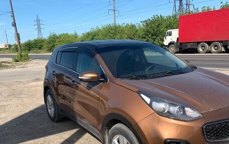 KIA Sportage IV рестайлинг, 2017 год, 1 385 000 рублей, 3 фотография