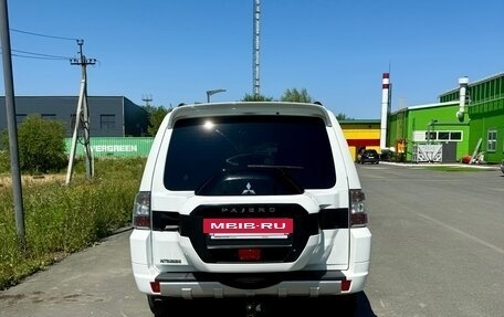 Mitsubishi Pajero IV, 2014 год, 2 600 000 рублей, 4 фотография