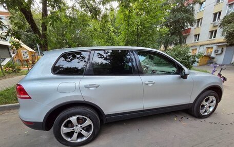 Volkswagen Touareg III, 2010 год, 9 фотография