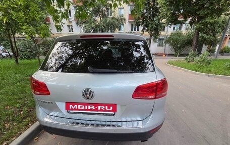 Volkswagen Touareg III, 2010 год, 8 фотография