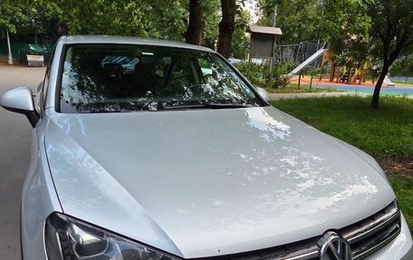 Volkswagen Touareg III, 2010 год, 13 фотография
