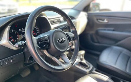KIA Rio IV, 2021 год, 1 695 000 рублей, 10 фотография