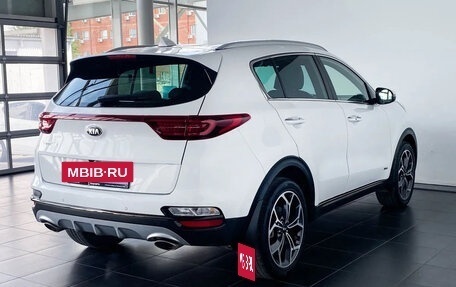 KIA Sportage IV рестайлинг, 2020 год, 2 900 000 рублей, 5 фотография