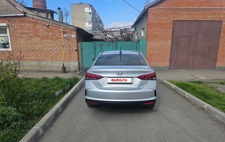 Hyundai Solaris II рестайлинг, 2021 год, 1 650 000 рублей, 5 фотография
