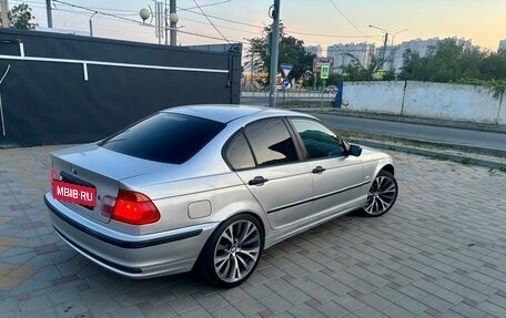 BMW 3 серия, 2001 год, 580 000 рублей, 15 фотография