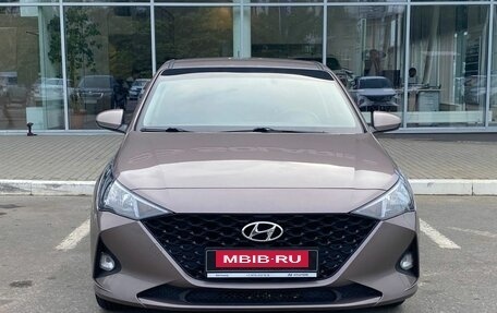 Hyundai Solaris II рестайлинг, 2020 год, 1 350 000 рублей, 2 фотография