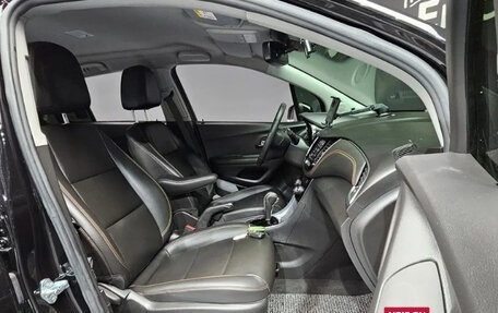 Chevrolet Trax, 2022 год, 1 060 000 рублей, 7 фотография