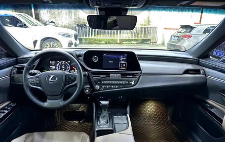 Lexus ES VII, 2022 год, 3 000 077 рублей, 9 фотография