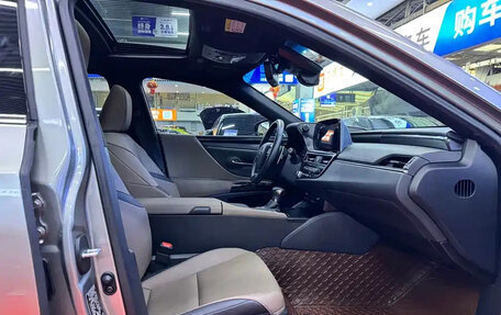 Lexus ES VII, 2022 год, 3 000 077 рублей, 13 фотография