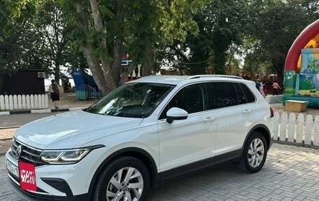Volkswagen Tiguan II, 2021 год, 3 250 000 рублей, 1 фотография