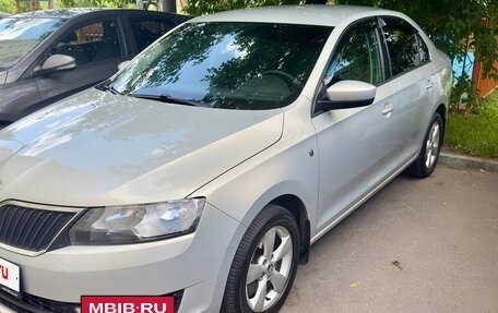 Skoda Rapid I, 2014 год, 800 000 рублей, 2 фотография