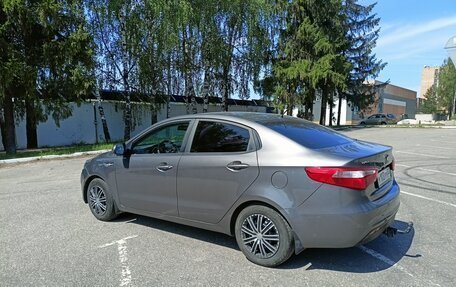 KIA Rio III рестайлинг, 2013 год, 750 000 рублей, 4 фотография