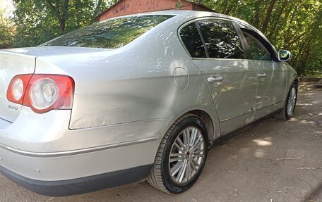 Volkswagen Passat B6, 2006 год, 389 000 рублей, 3 фотография