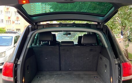 Volkswagen Touareg III, 2005 год, 820 000 рублей, 11 фотография