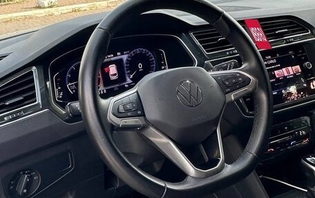Volkswagen Tiguan II, 2021 год, 3 250 000 рублей, 4 фотография