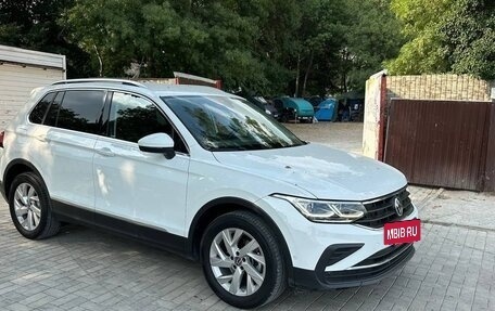 Volkswagen Tiguan II, 2021 год, 3 250 000 рублей, 9 фотография