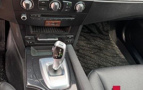 BMW 5 серия, 2007 год, 1 810 000 рублей, 12 фотография