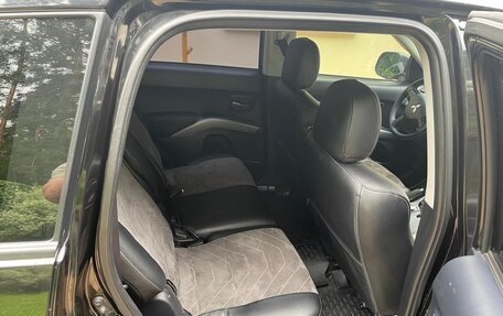 Mitsubishi Outlander III рестайлинг 3, 2008 год, 1 050 000 рублей, 8 фотография