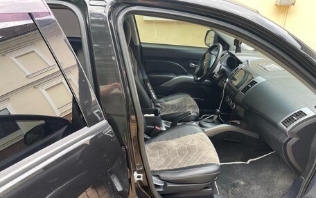 Mitsubishi Outlander III рестайлинг 3, 2008 год, 1 050 000 рублей, 7 фотография